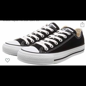 All star Chuck Taylor Converse